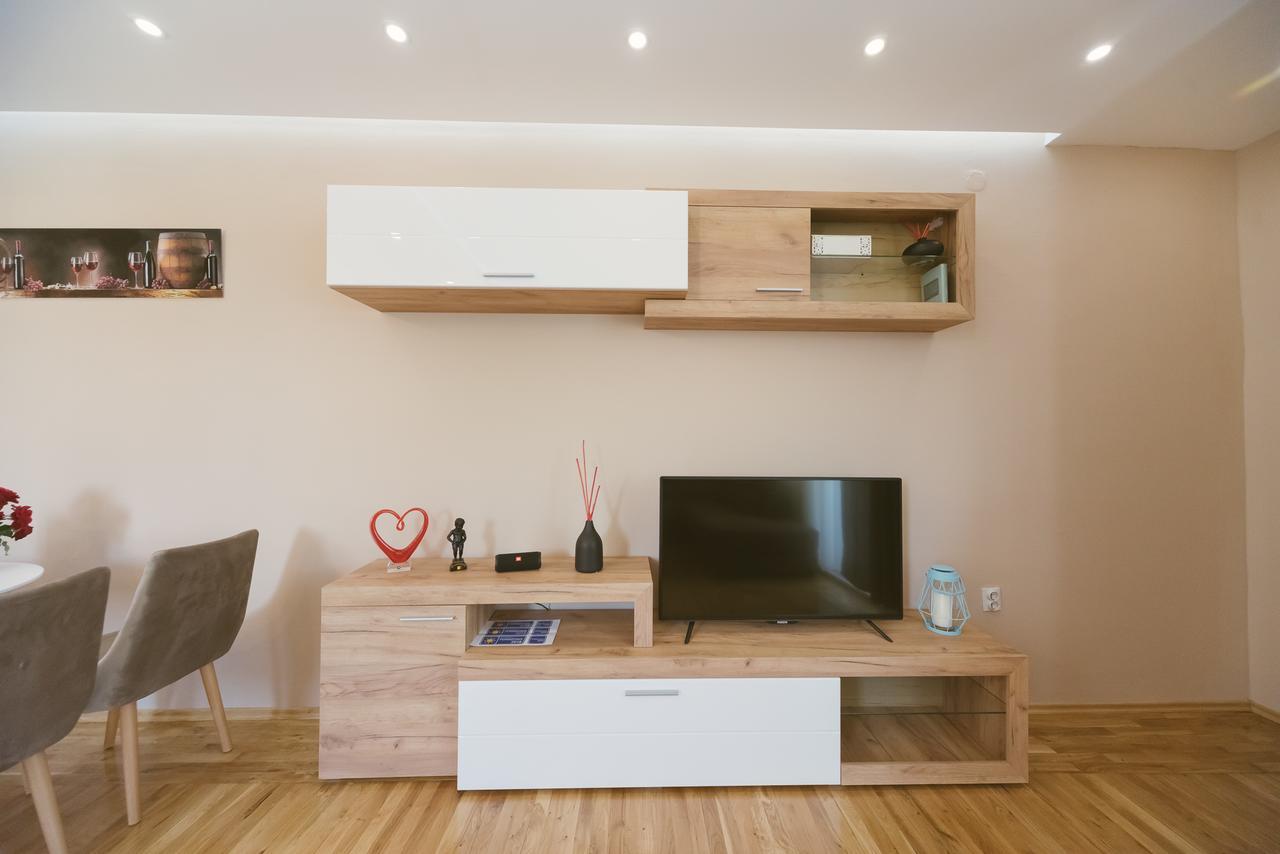 Apartment Luxury Explorer Подгориця Екстер'єр фото