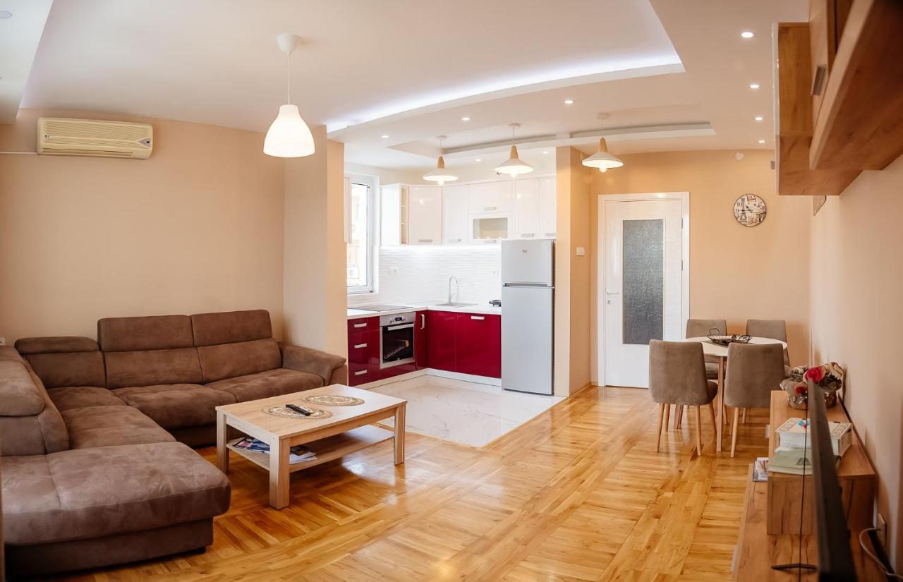 Apartment Luxury Explorer Подгориця Екстер'єр фото